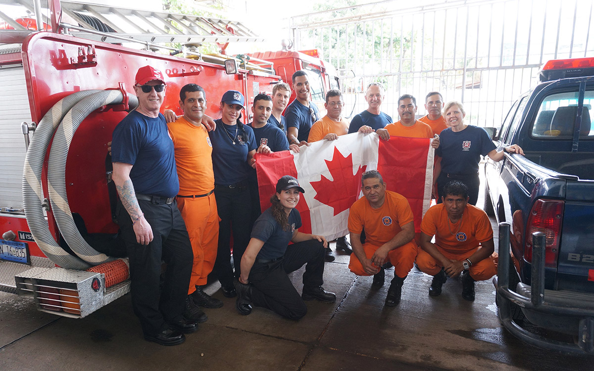 Five students, all graduates of JIBC’s Fire Fighting Technologies Certificate program, travelled to El Salvador on a two-week deployment, to visit numerous local fire halls and train local firefighters.