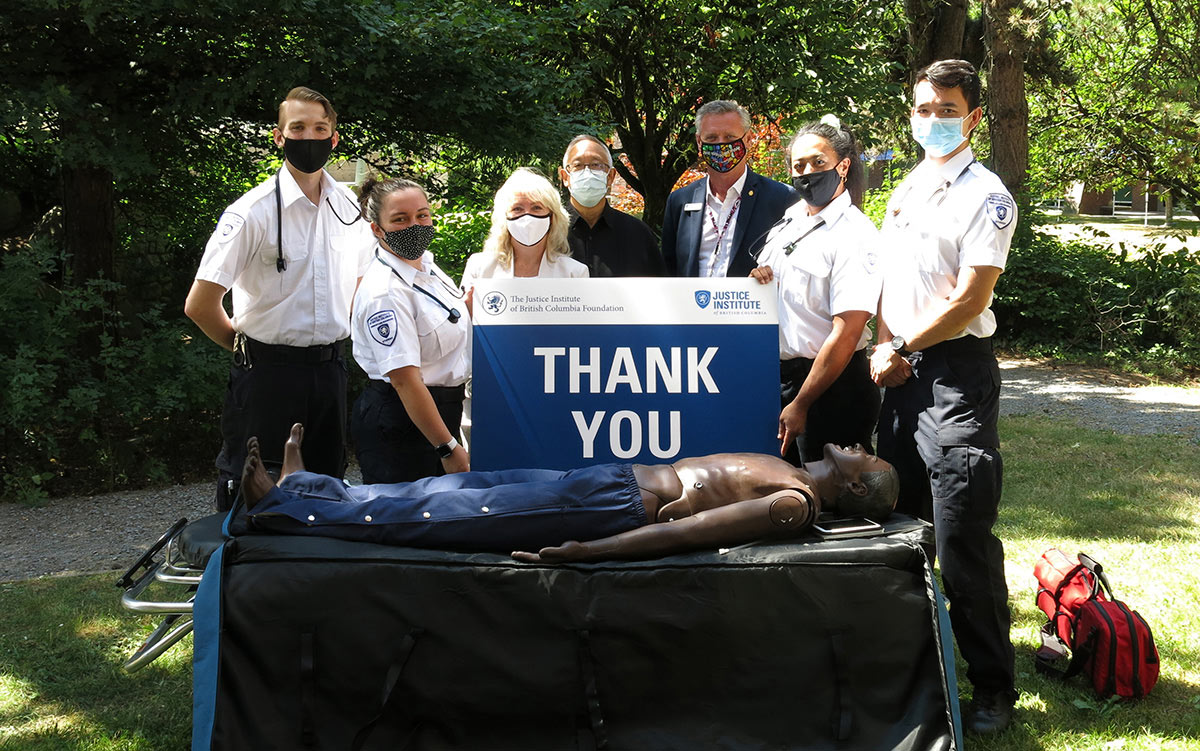 JIBC paramedic students and JIBC Foundation directors express their thanks for new advanced paramedic training equipment funded through donor support.