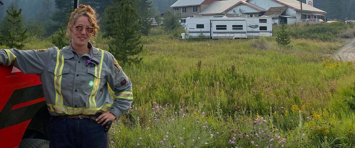 Danielle Nellestyn during her deployment fighting the wildfires in the Okanagan.