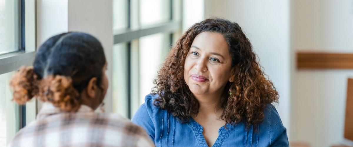 2 women talking
