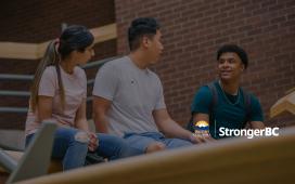 JIBC students in the Atrium